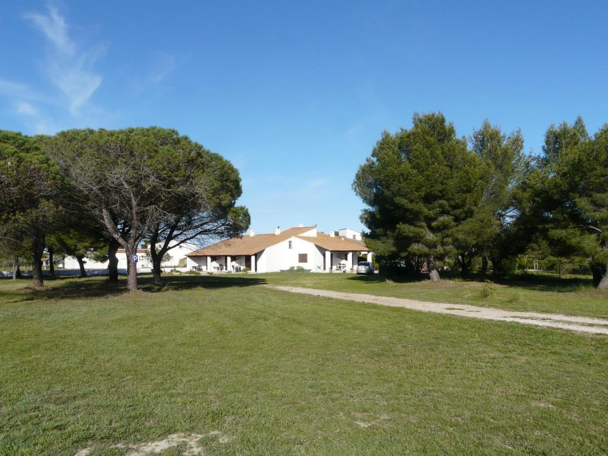 Mas Du Clos De La Barque Saintes-Maries-de-La-Mer Exterior foto
